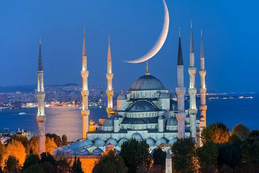سفر به استانبول در تعطیلات آخر هفته!