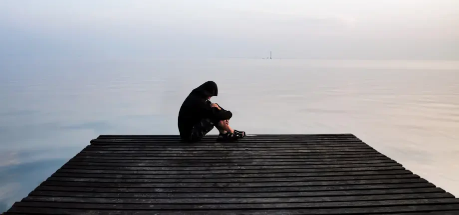 درمان افسردگی نوجوانان در خانه با 10 روش ساده

